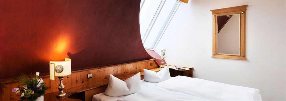 Solthus Hotel&Spa Бабе Экстерьер фото